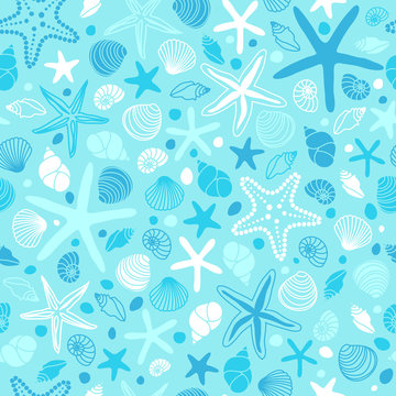 Cute vintage seamless pattern with hand drawn shells and starfishes