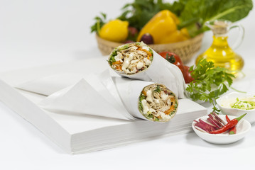 Chicken Shawarma sandwich with radish & garlic paste 