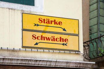 Schild 227 - Stärke