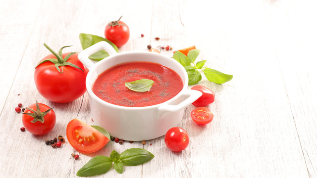 tomato soup or sauce