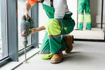 Concentrated constructor working with tool
