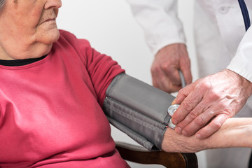 Home medical assistance of seniors