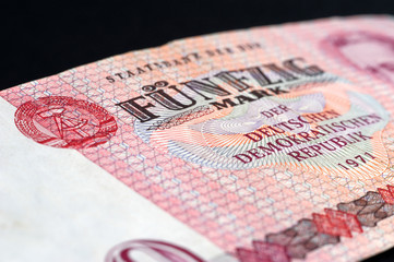 Fototapeta premium Details von 50 Mark Schein der DDR von 1971