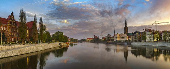 Naklejka na ściany i meble Wroclaw, Poland- Panorama of the historic and historic part of the old town 