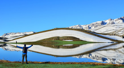 Obraz premium Doğa Harikası Manzaranın Tadına Varmak