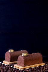 chocolate cake, tiramisu cake