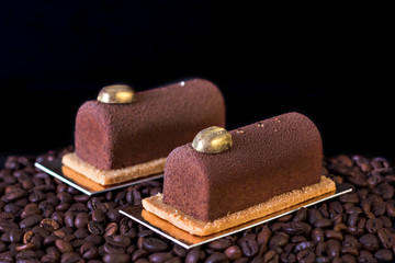 chocolate cake, tiramisu cake