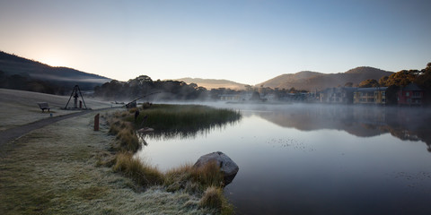 Morning at Lake Crackenback