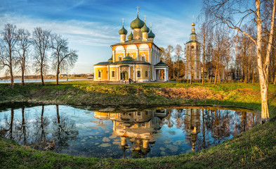 Преображенский собор на Волге Transfiguration Cathedral on the river Volga