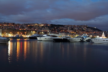 Fototapeta na wymiar Porto di Mergellina