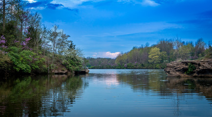 Fototapeta na wymiar Lake in Spring