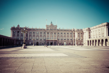 Obraz premium The Royal Palace of Madrid (Palacio Real de Madrid), official residence of the Spanish Royal Family at the city of Madrid, Spain.