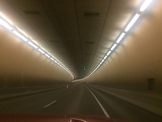 tunnel curve