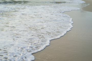 Wave and wave bubber