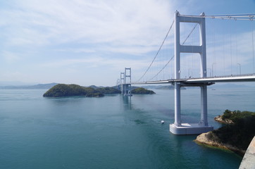 大島からの来島海峡大橋　（しまなみ海道）