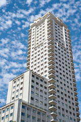 Fototapeta na wymiar High, modern building in Madrid