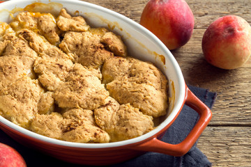 peach cobbler (crumble)