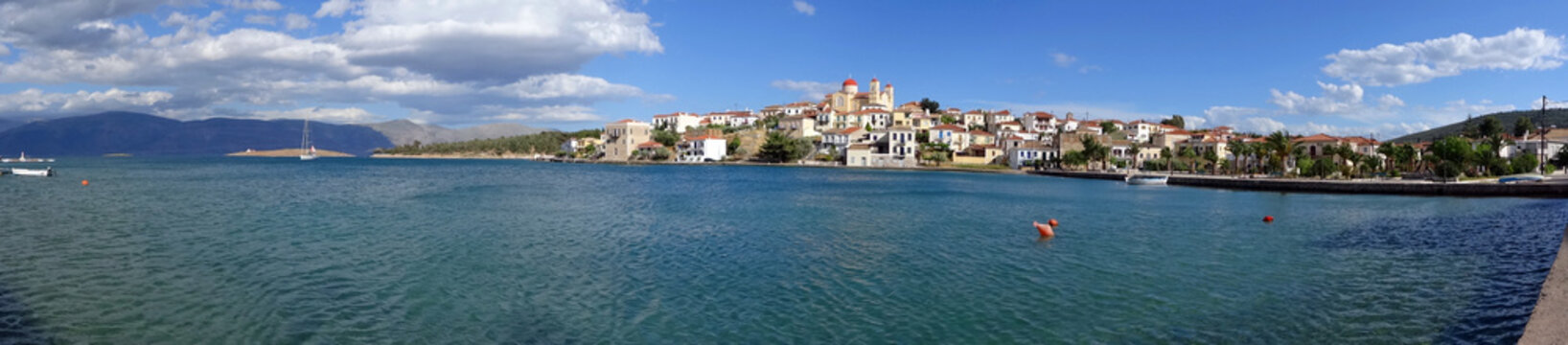 Gr&egrave;ce, village Galaxidi
