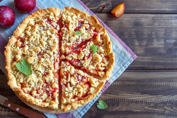 shortcrust plum cake