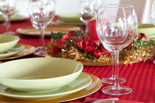 details of table setting for Christmas festivity