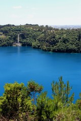 Fototapeta na wymiar Blue lake, Mont Gambier, Australie Du Sud
