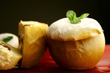 Apple dessert
