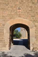 Obraz premium Puerta de acceso al santuario de la Vera Cruz (Caravaca)