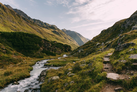Stubaier H&ouml;henweg durchs Stubaital, &Ouml;sterreich