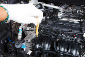 checking car oil engine