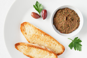kalamata olives pate with fried toasts
