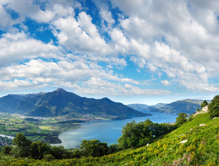 Fototapeta na wymiar Lake Como summer panorama (Italy)
