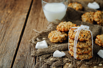 Oatmeal coconut cookies
