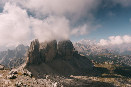 Blick vom Paternkofel auf die Drei Zinnen, Italien