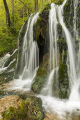 Fototapeta na wymiar Malanphy Springs Lower Waterfall