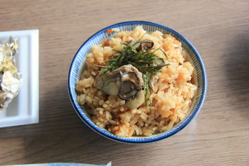 牡蠣丼(宮城県)