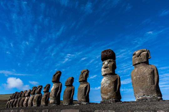 モアイ像 Images – Browse 666 Stock Photos, Vectors, and