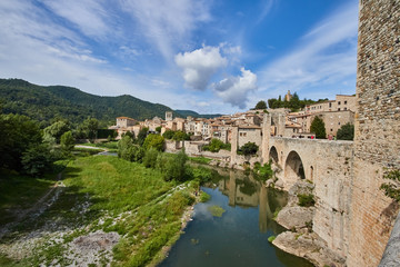 Obraz premium Besalu medieval village in Girona, Spain