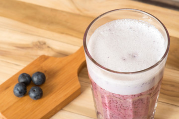 Ein Blaubeeren Cocktail