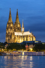 Obraz premium Kölner Dom am Abend