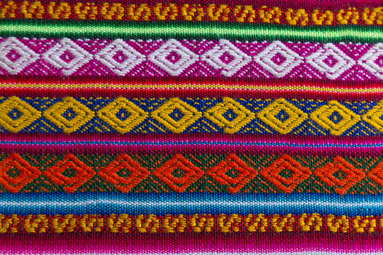 Traditional andean tapestry from northern Argentina and Bolivia.
Andean textile in alpaca and sheet wool