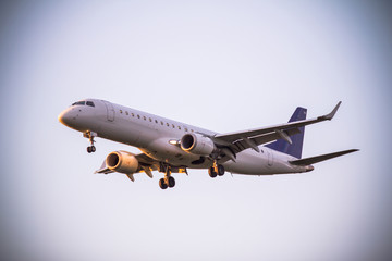 Obraz premium Airplane landing