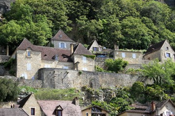 Fototapeta na wymiar la Roque-Gageac,village troglodyte,Dordogne,Périgord noir,pays de Sarlat