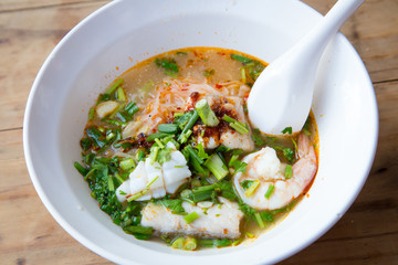 hot spicy noodle mix seafood nice color food