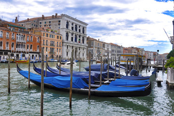 Fototapeta na wymiar Gondola in Venice Italy