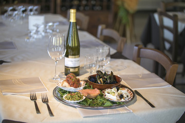 snack, appetizer, food, meal, aperitif, aperitivo, bread, party