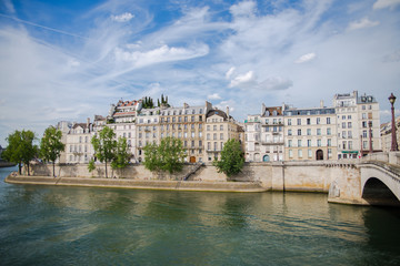 Paris, view of ile saint-louis and quai d'Orleans, the Seine