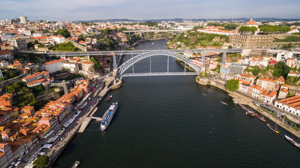Obraz premium Aerial view of Porto old town and bridge dom luis I over Douro river, Portugal