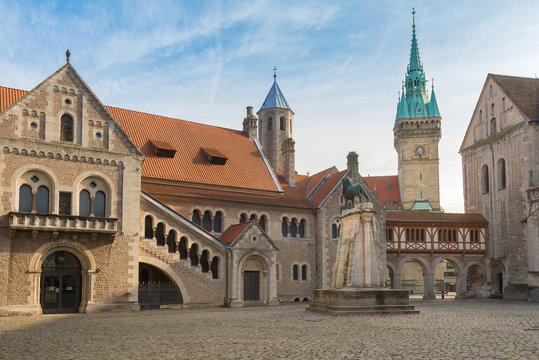 Medival Burgplatz with Braunschweiger Löwe, Burg Dankwarderode and City Hall tower, Braunschweig Germany