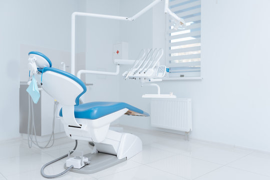 Picture of professional dentists office