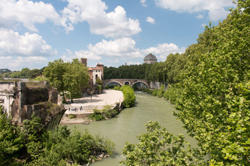 Fototapeta na wymiar View at island Tibertina in river Tiber in Rome